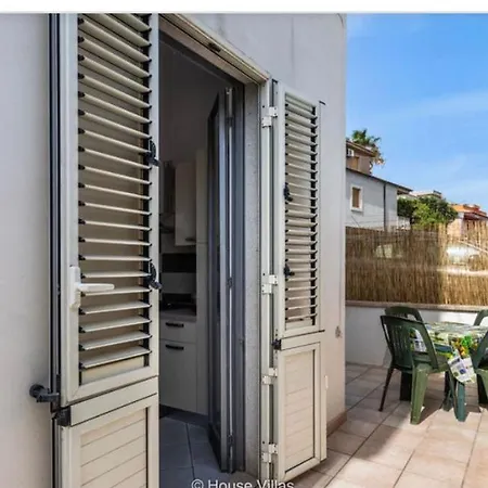 La Casa Di Roberta Avola